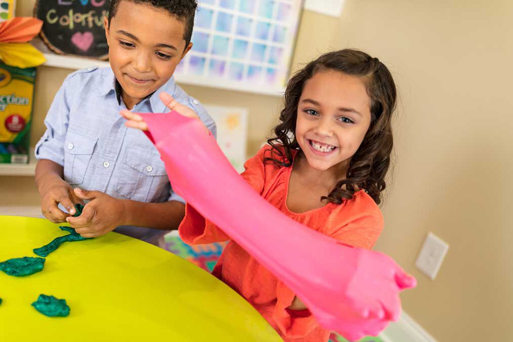 Model Magic 2 lb. Resealable Bucket, Pastels