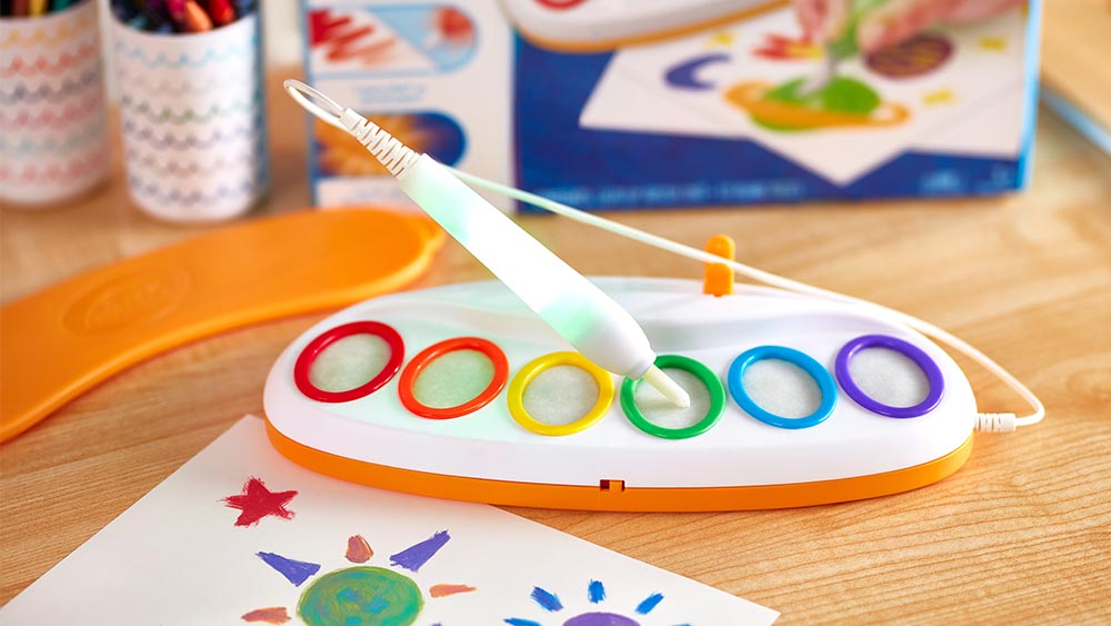 Color Wonder Magic Light Brush on desk